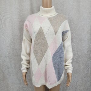 Diversity Vintage Women's Argyle Turtleneck Sweater Lambswool Angora